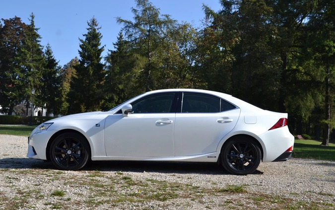 Lexus IS cena 66900 przebieg: 196000, rok produkcji 2013 z Warszawa małe 232